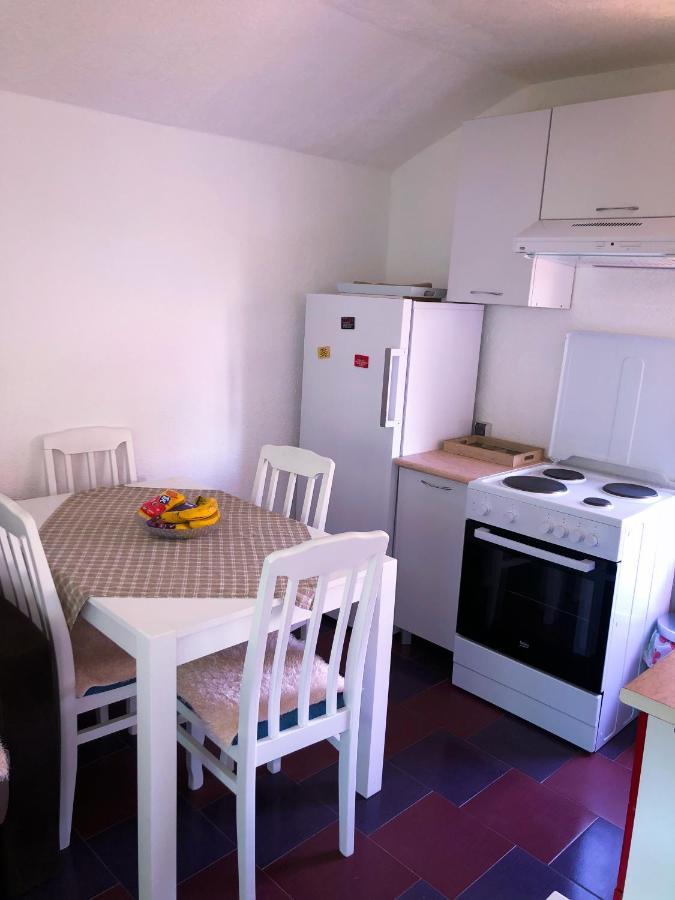 Renata Holiday Apartments Улцинь Екстер'єр фото